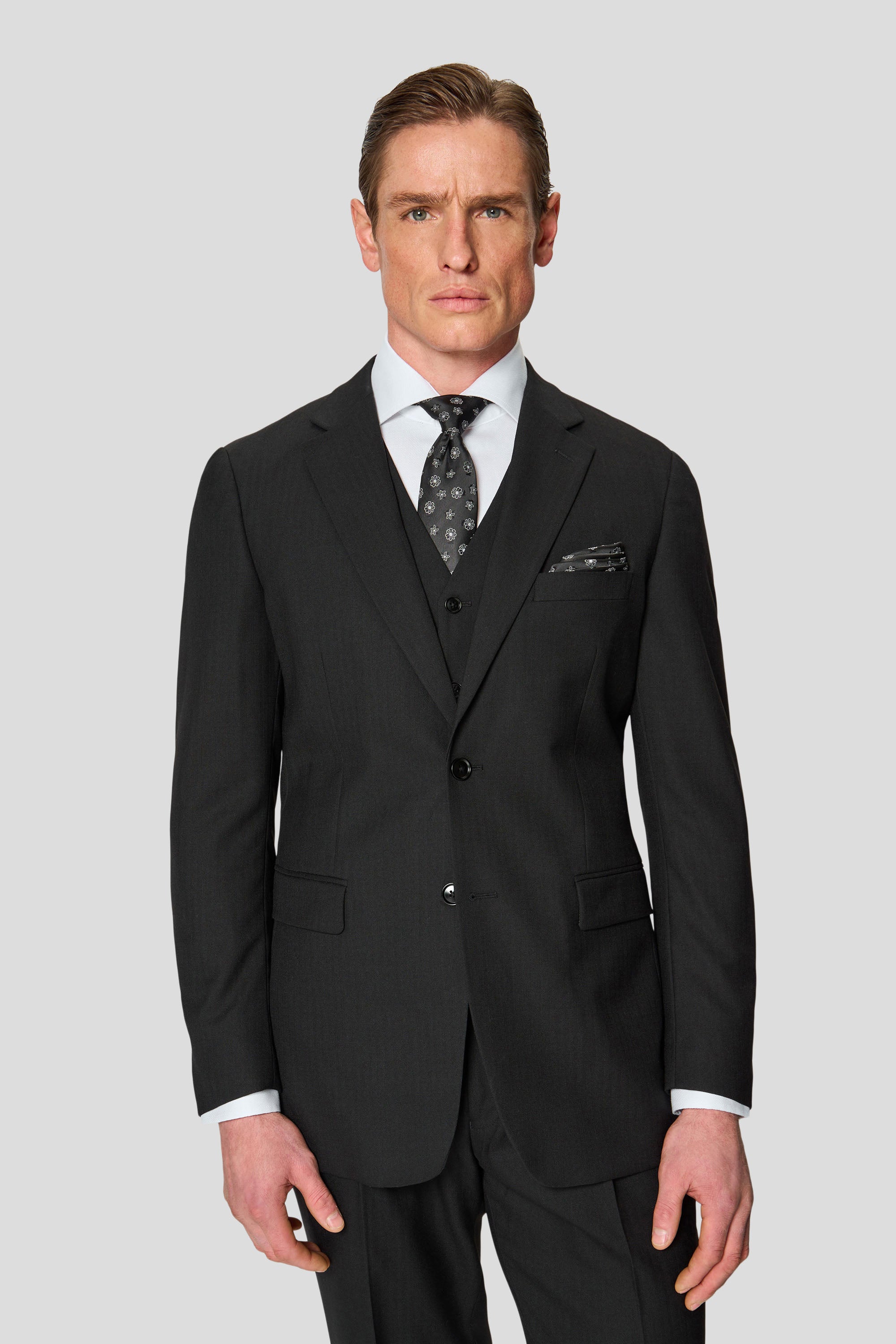 PREMIUM sort three-piece jakkesæt med sildeben PREMIUM