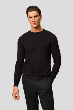 Sort o-neck striktrøje