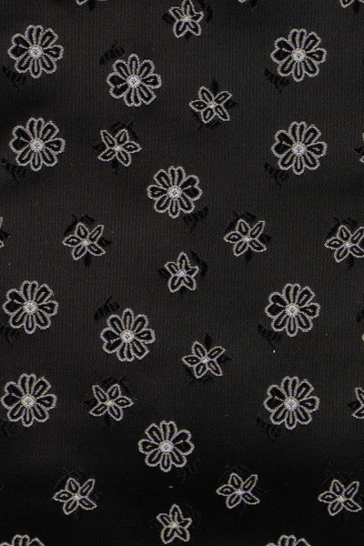 Slips & lommekluds pakke (Sort med hvide blomster)